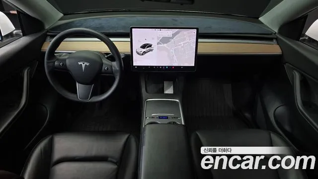 Tesla Model Y 2021