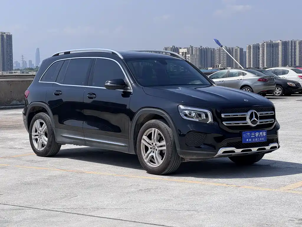 Mercedes-Benz GLB 2022