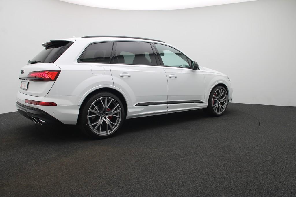 Audi SQ7 2023