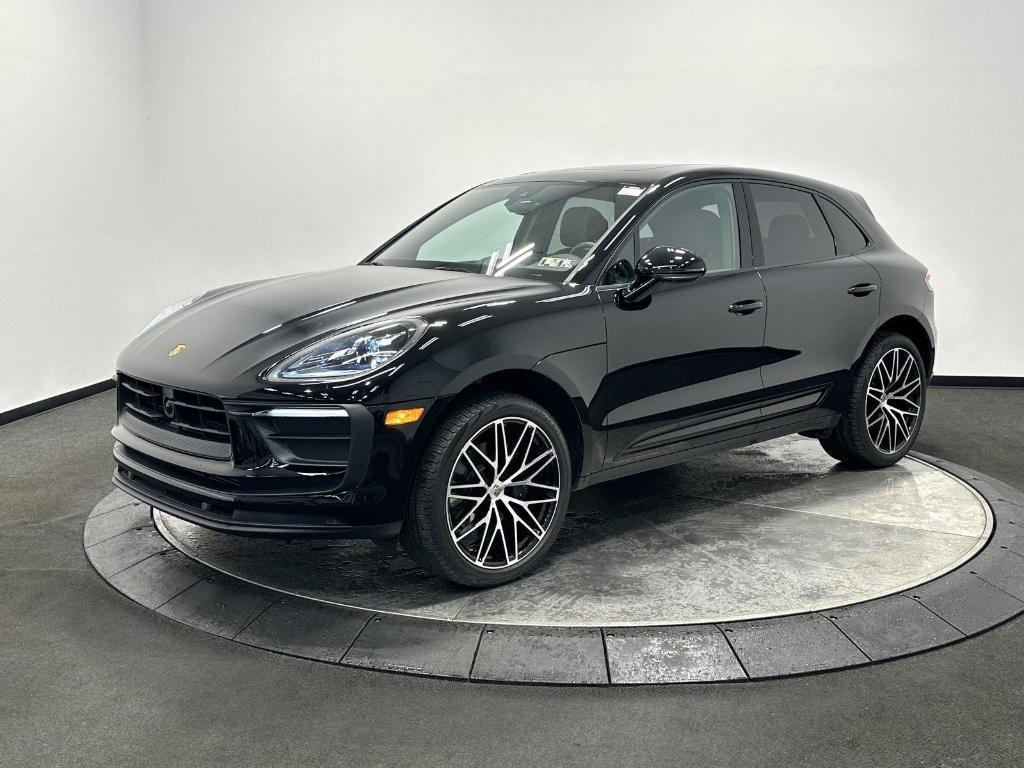 Porsche Macan 2025