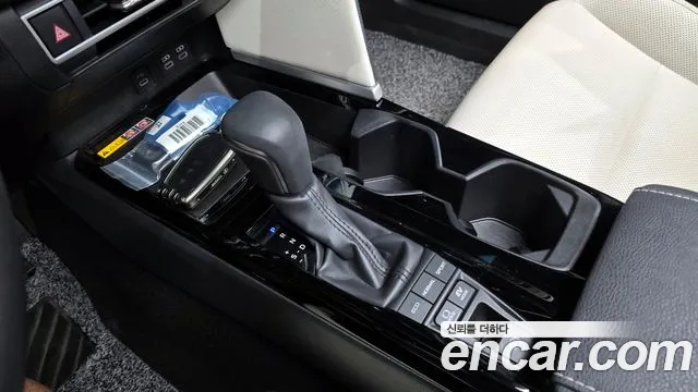 Toyota Camry 2024