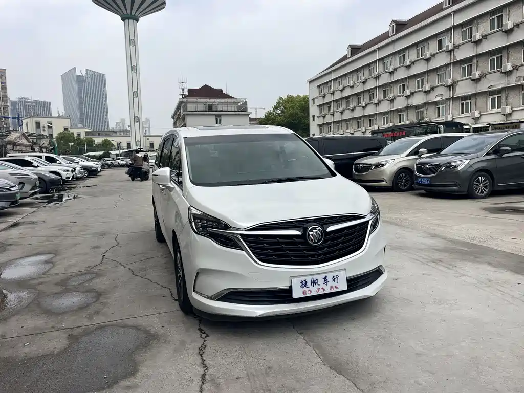 Buick GL8 2021
