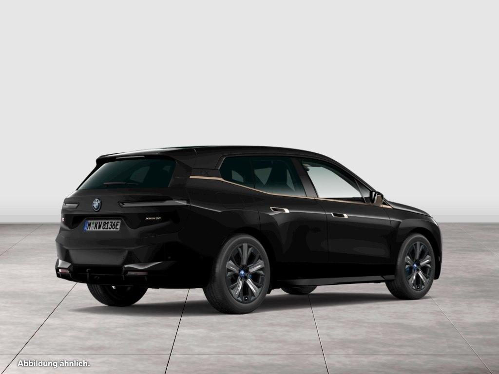 BMW iX 2023