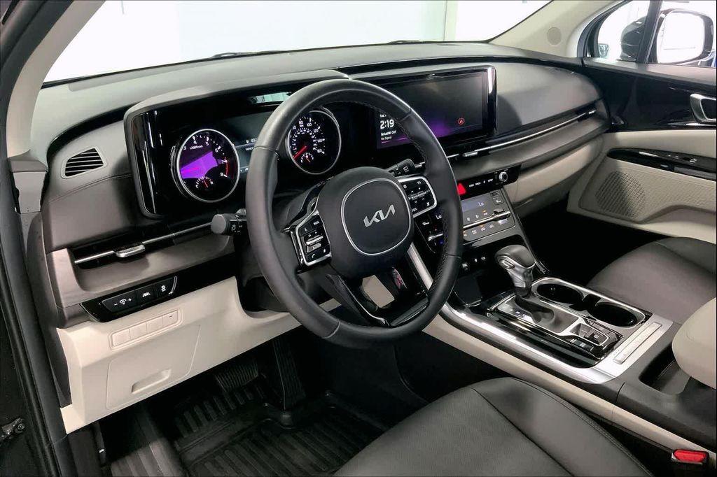 Kia Carnival 2023