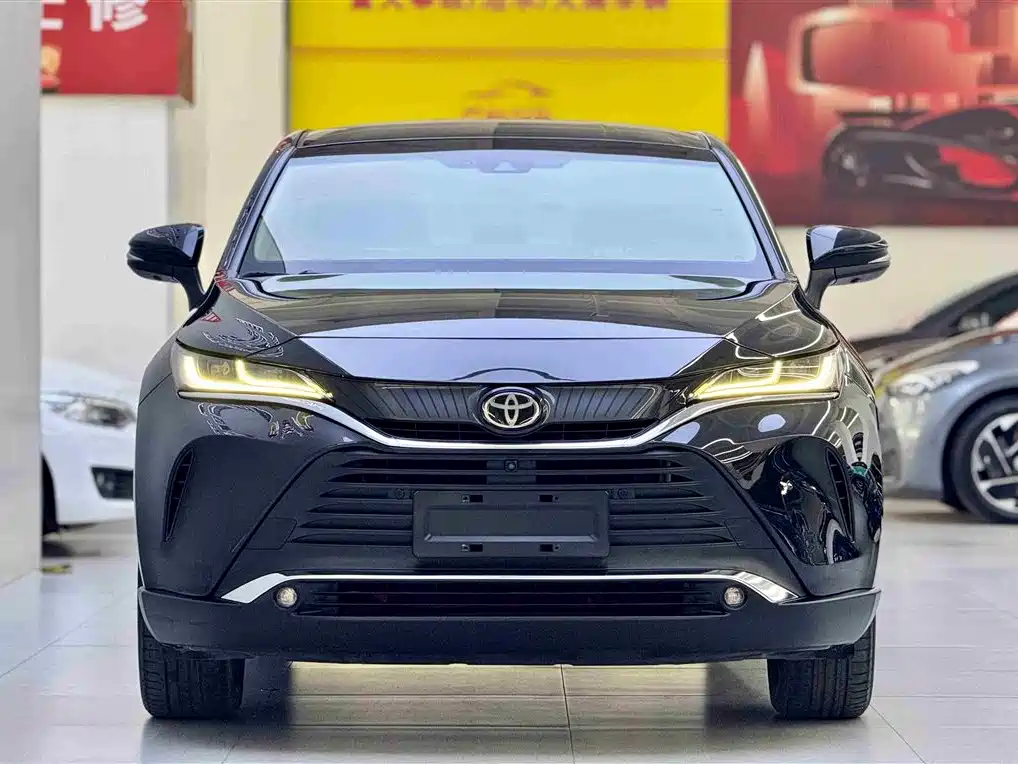 Toyota Harrier 2022