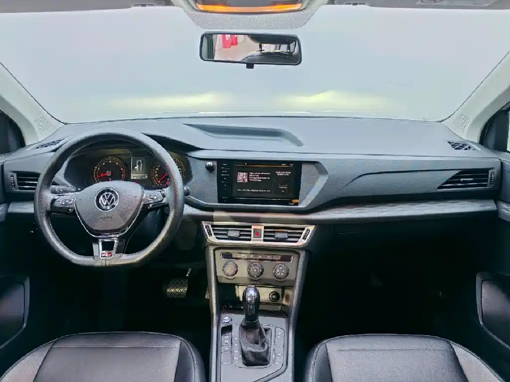 Volkswagen Tharu 2021