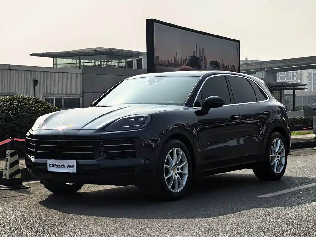 Porsche Cayenne 2023