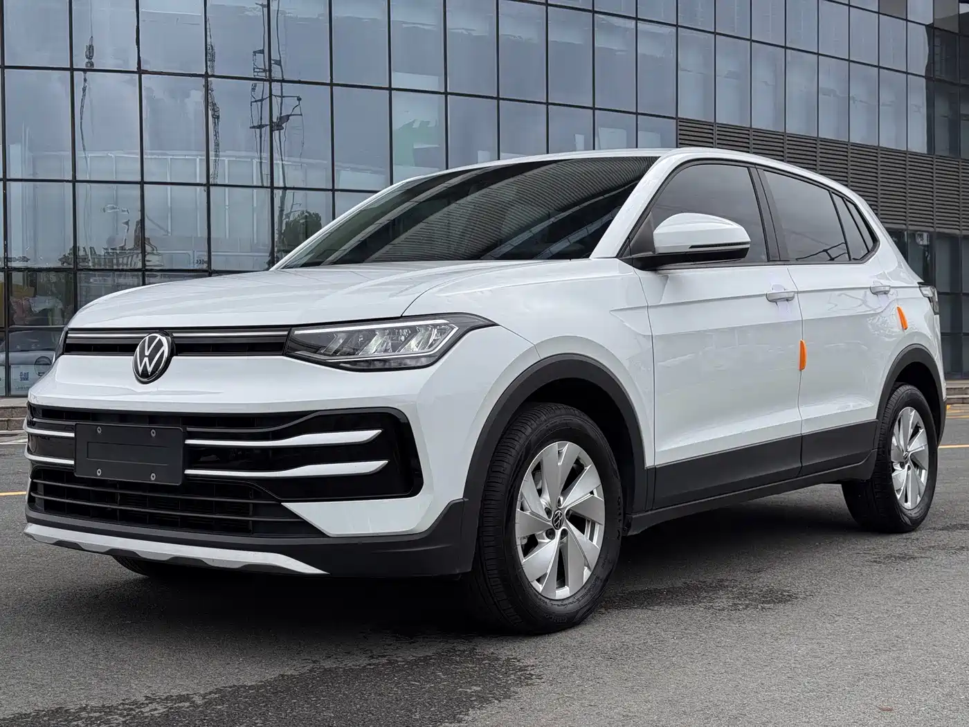 Volkswagen Tharu 2024