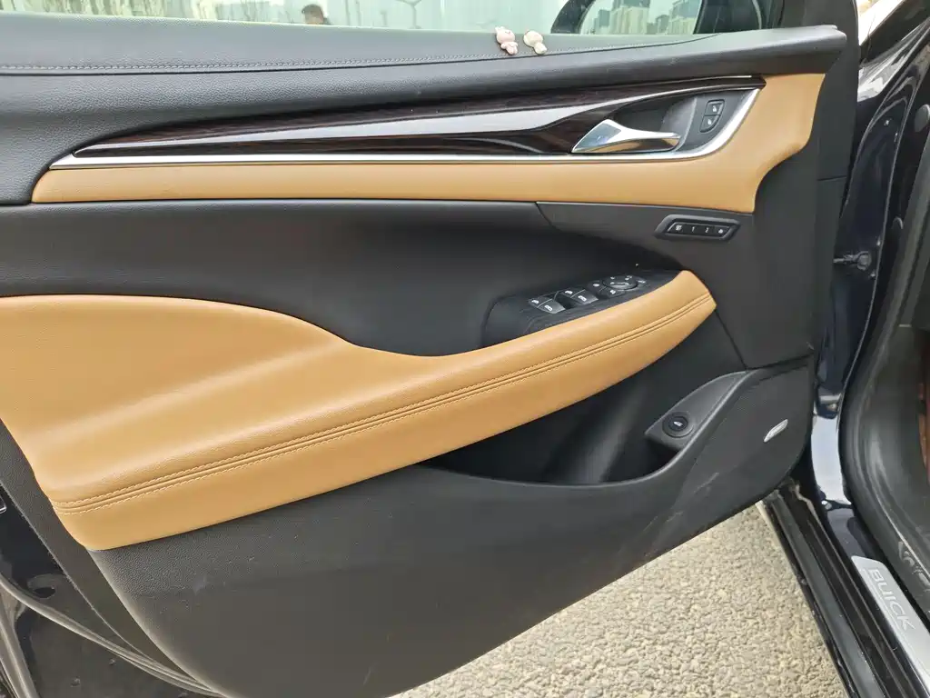 Buick LaCrosse 2021