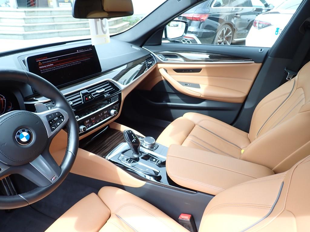 BMW 530 2022