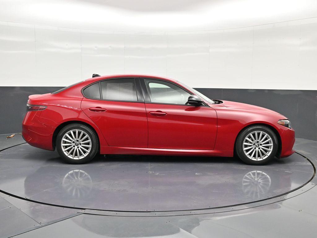 Alfa Romeo Giulia 2024