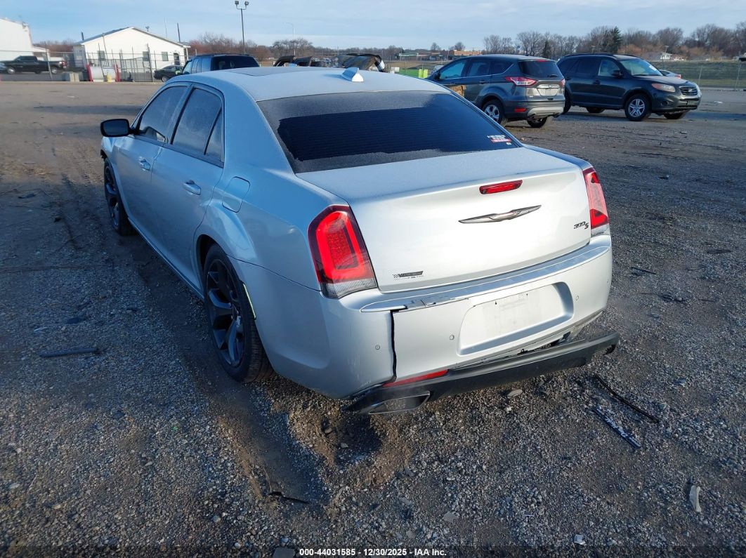 Chrysler 300 2023