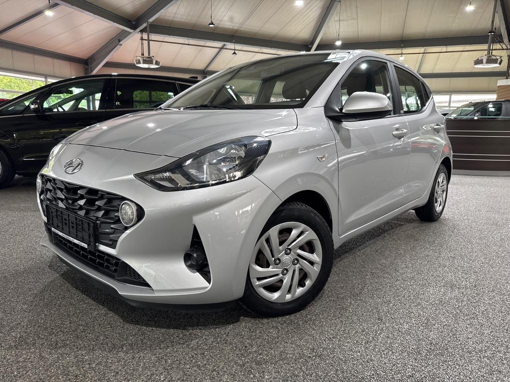 Hyundai i10 2021