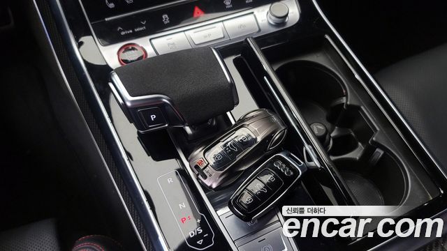 Audi RSQ8 2022