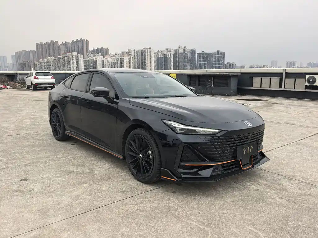 Changan UNI-V 2024