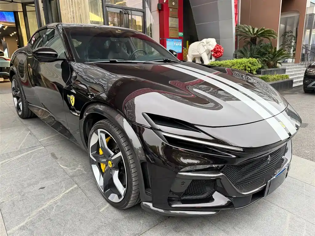 Ferrari Purosangue 2025