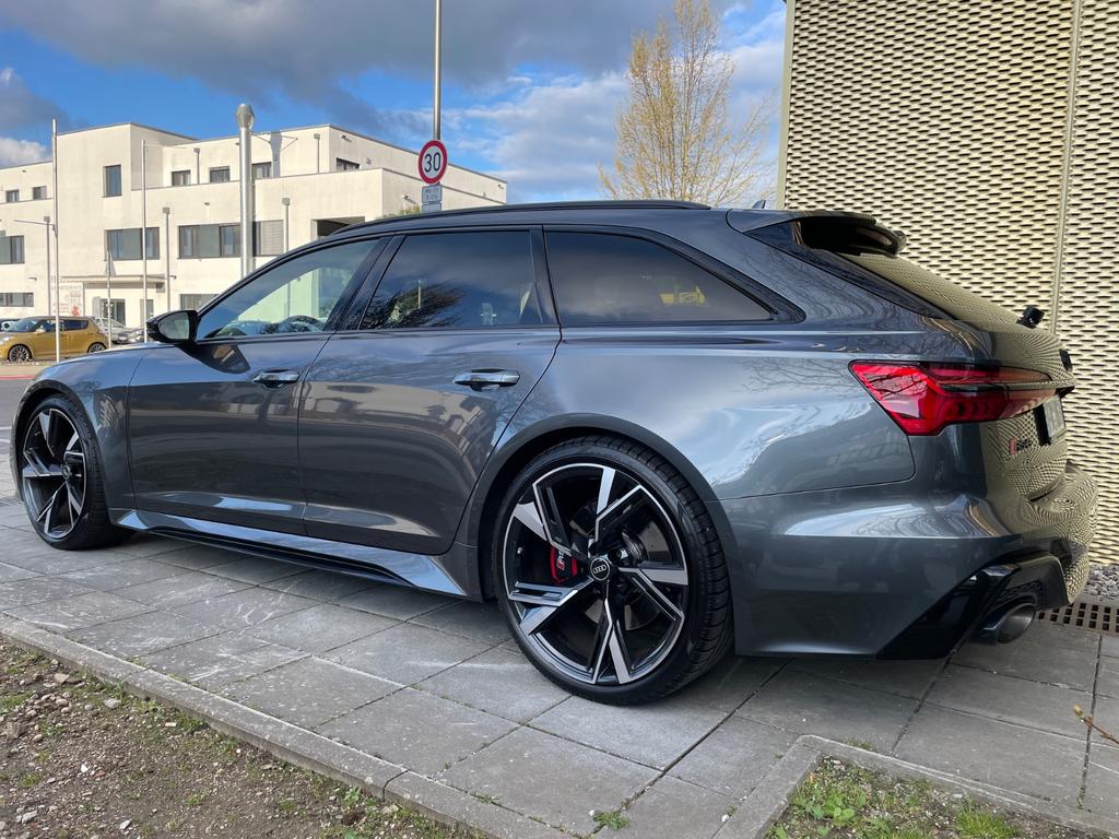 Audi RS6 2023