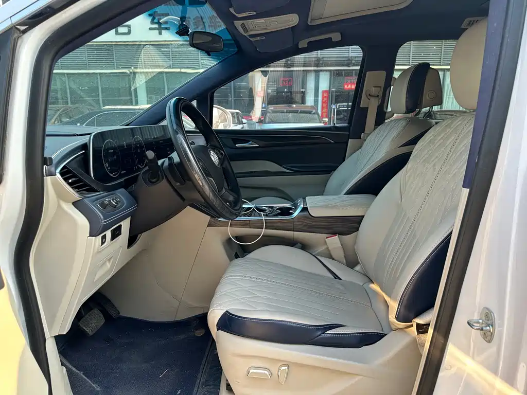 Buick GL8 2022