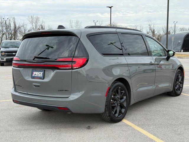 Chrysler Pacifica 2025