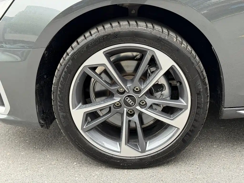 Audi A4 2022