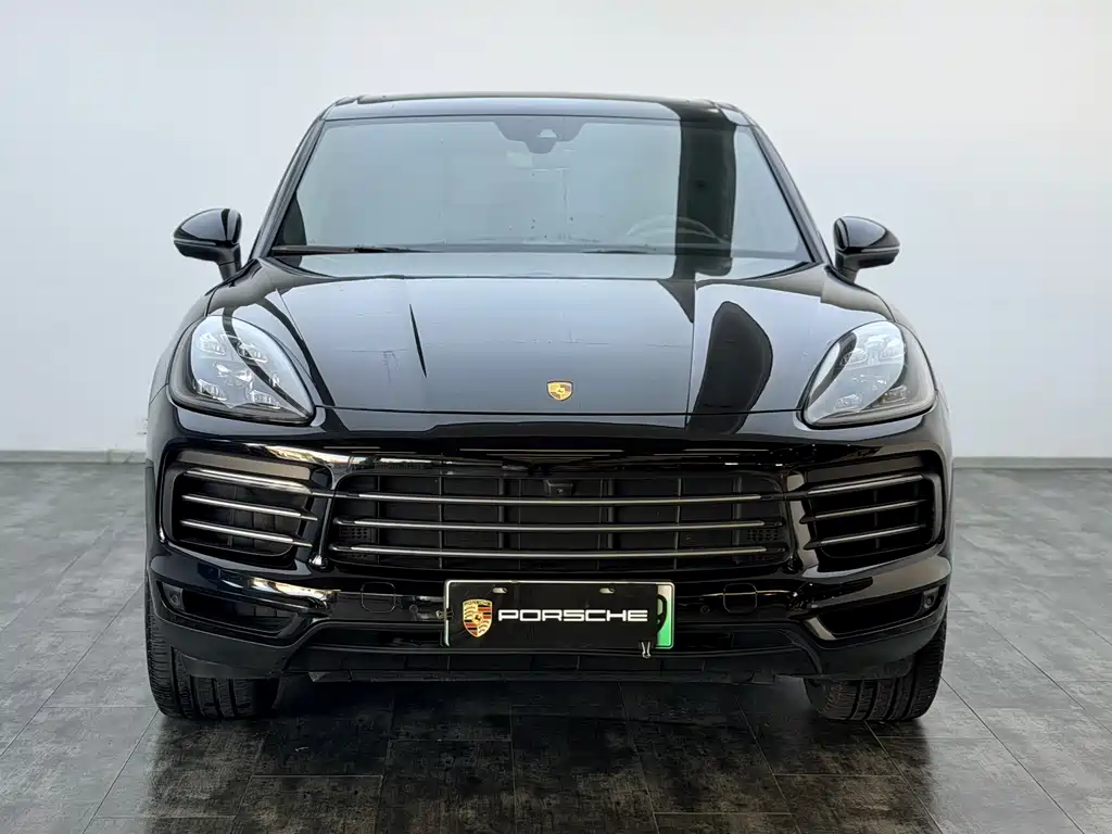 Porsche Cayenne 2021