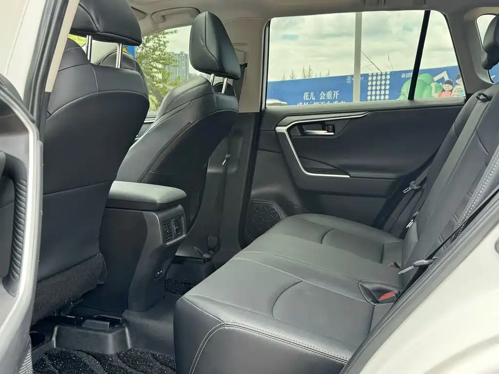 Toyota Wildlander 2022