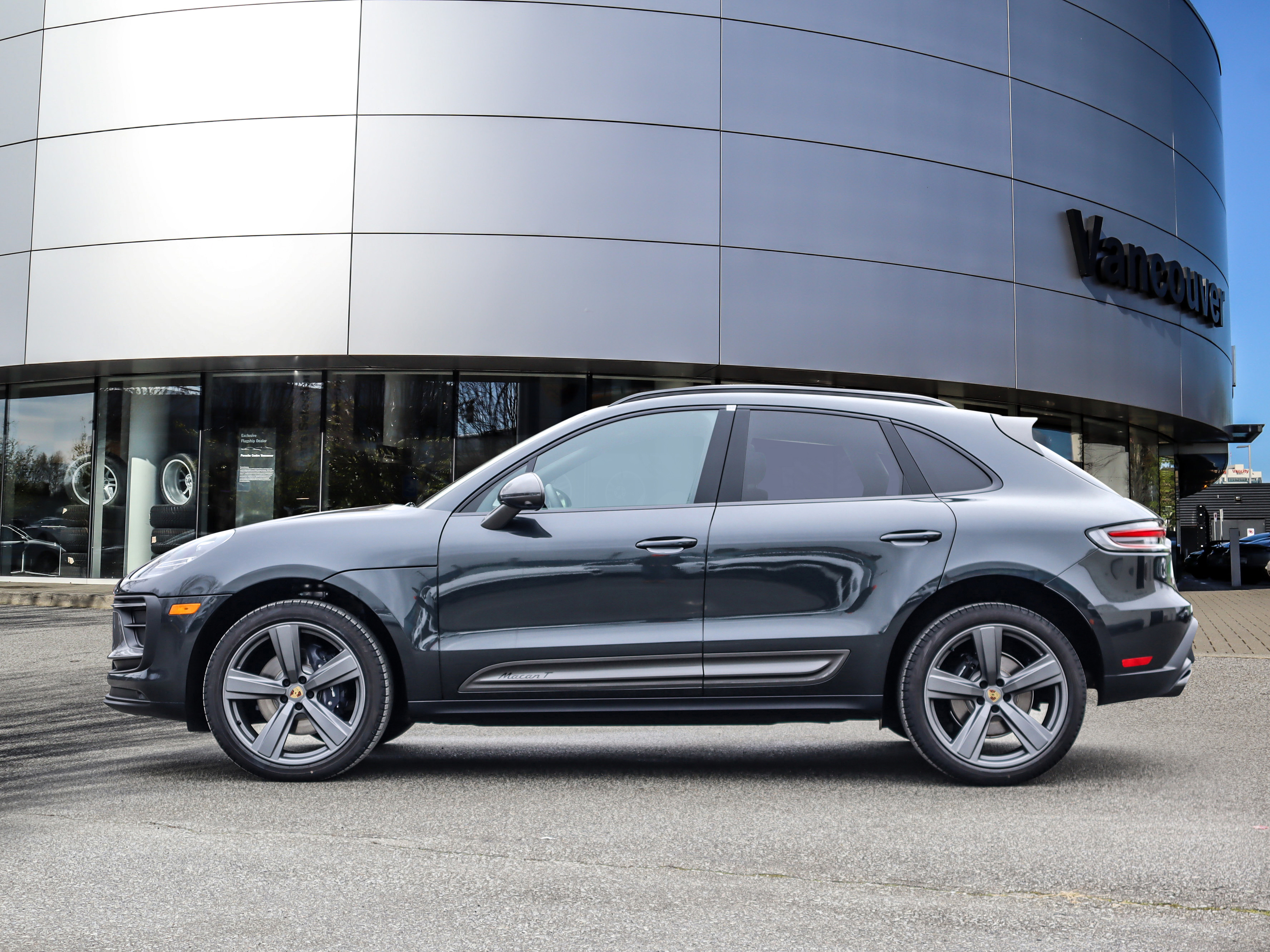 Porsche Macan 2025