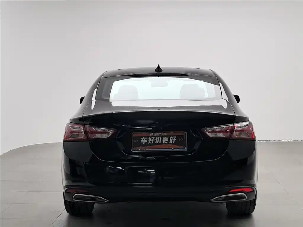Chevrolet Malibu 2021