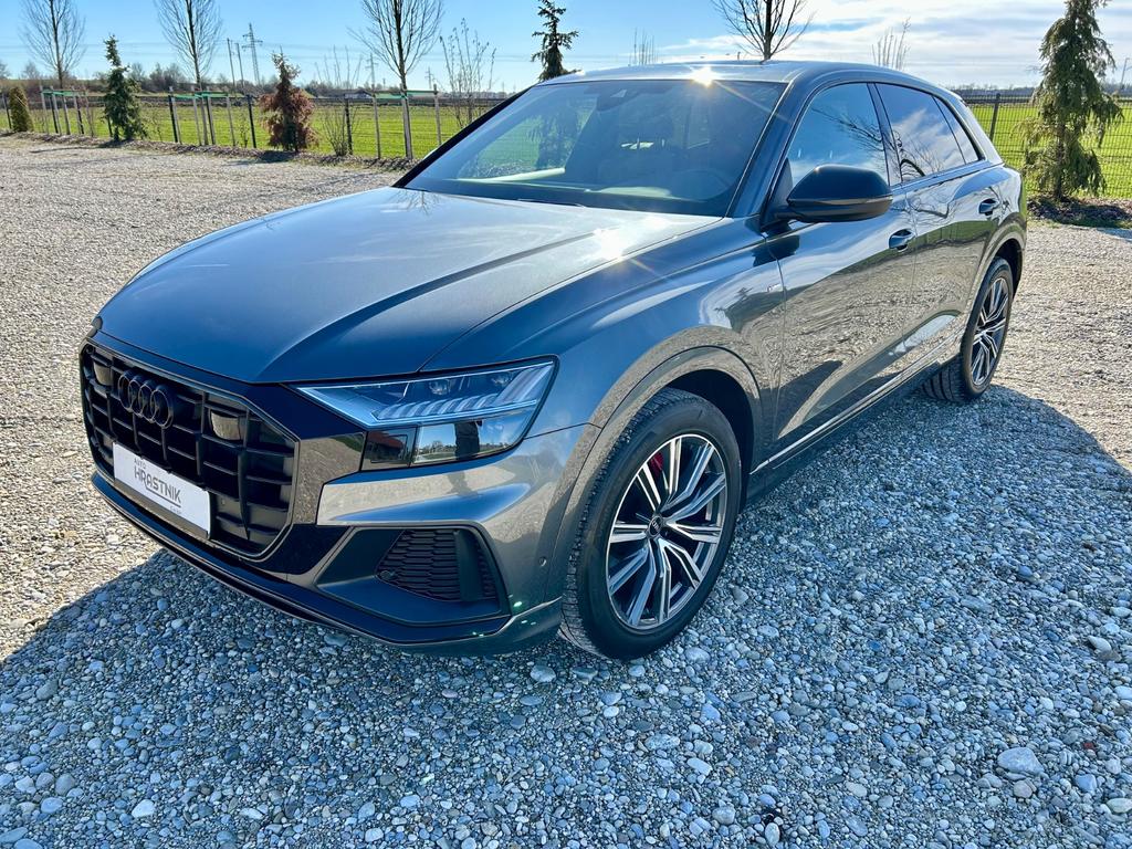 Audi Q8 2022