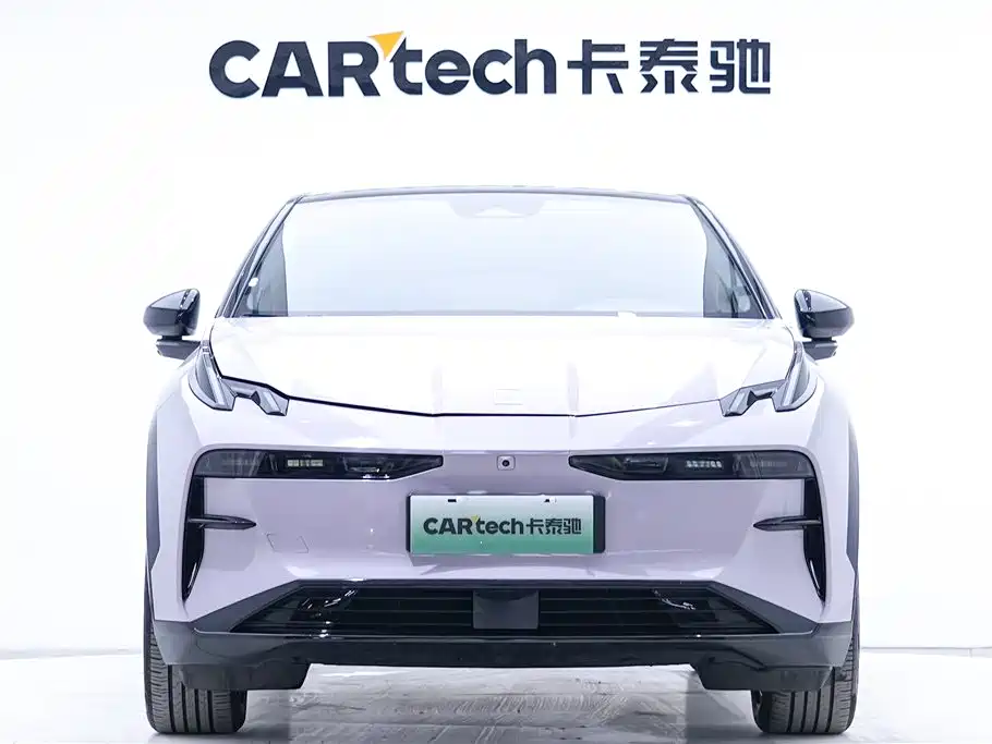 Zeekr X 2024