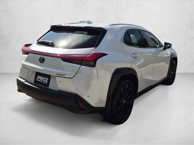 Lexus UX 2022