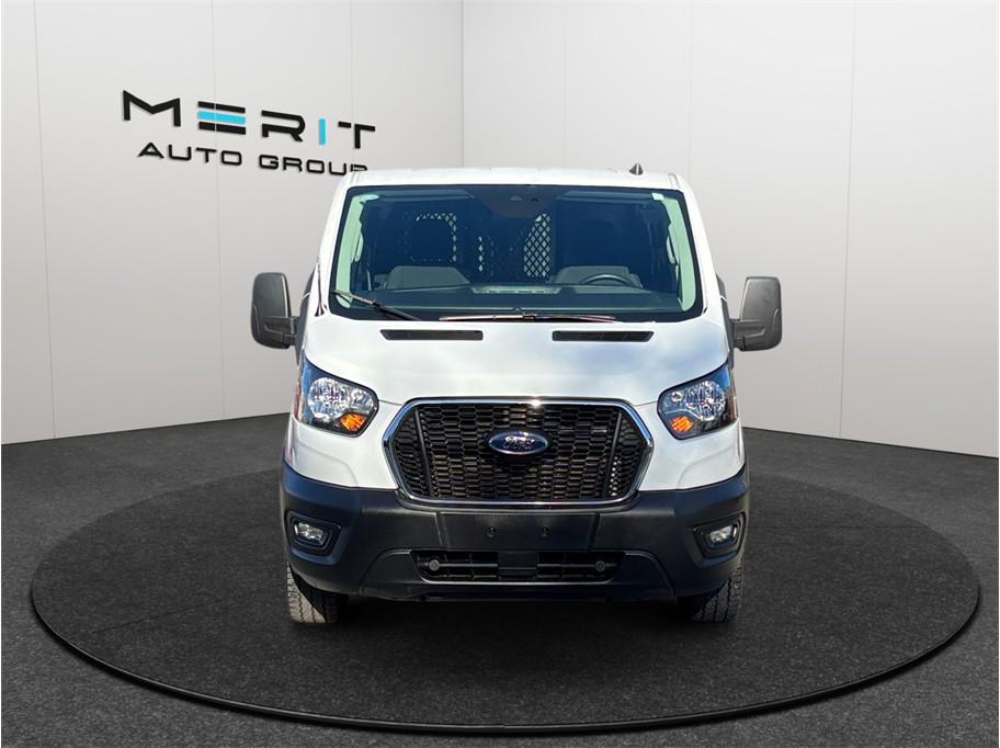 Ford Transit 2024