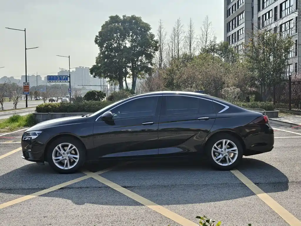 Buick Regal 2022