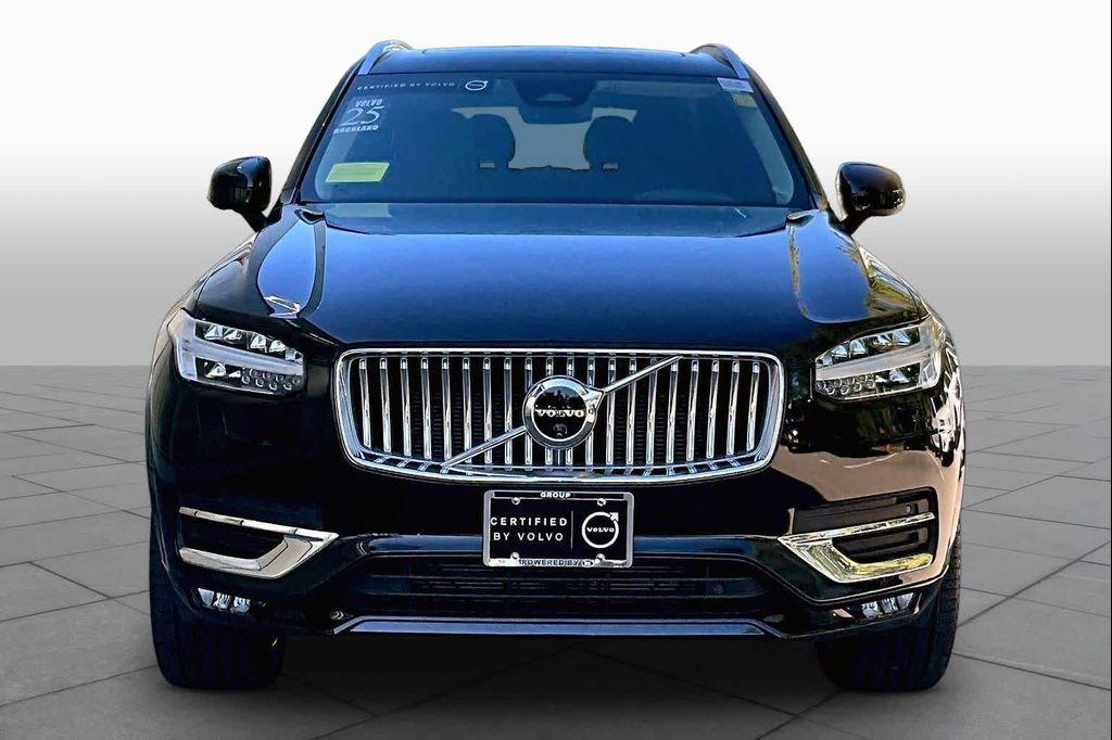 Volvo XC90 2025