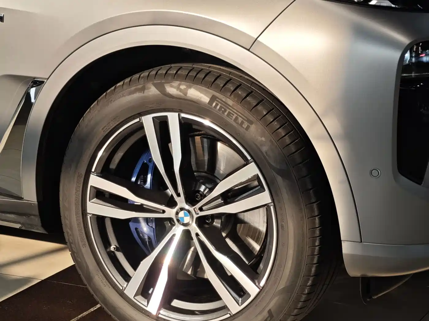 BMW X7 2024
