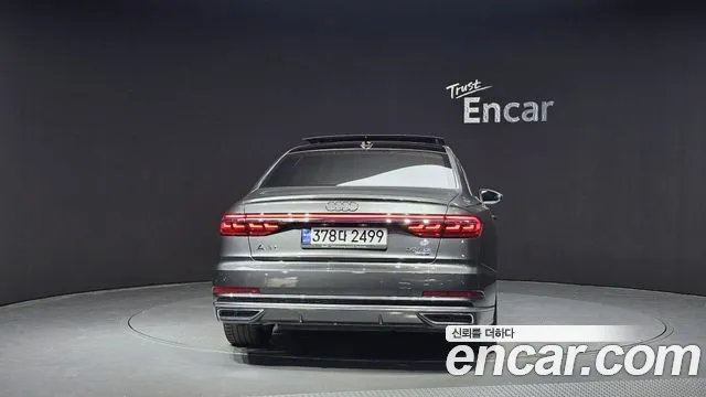 Audi A8 2021