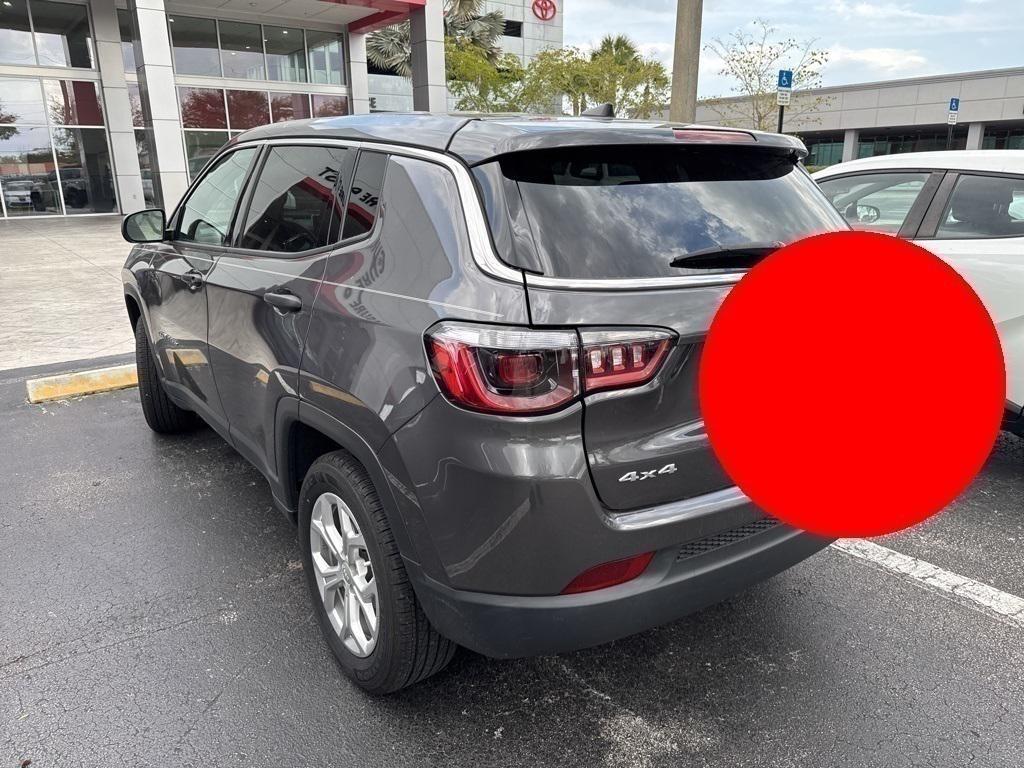 Jeep Compass 2024
