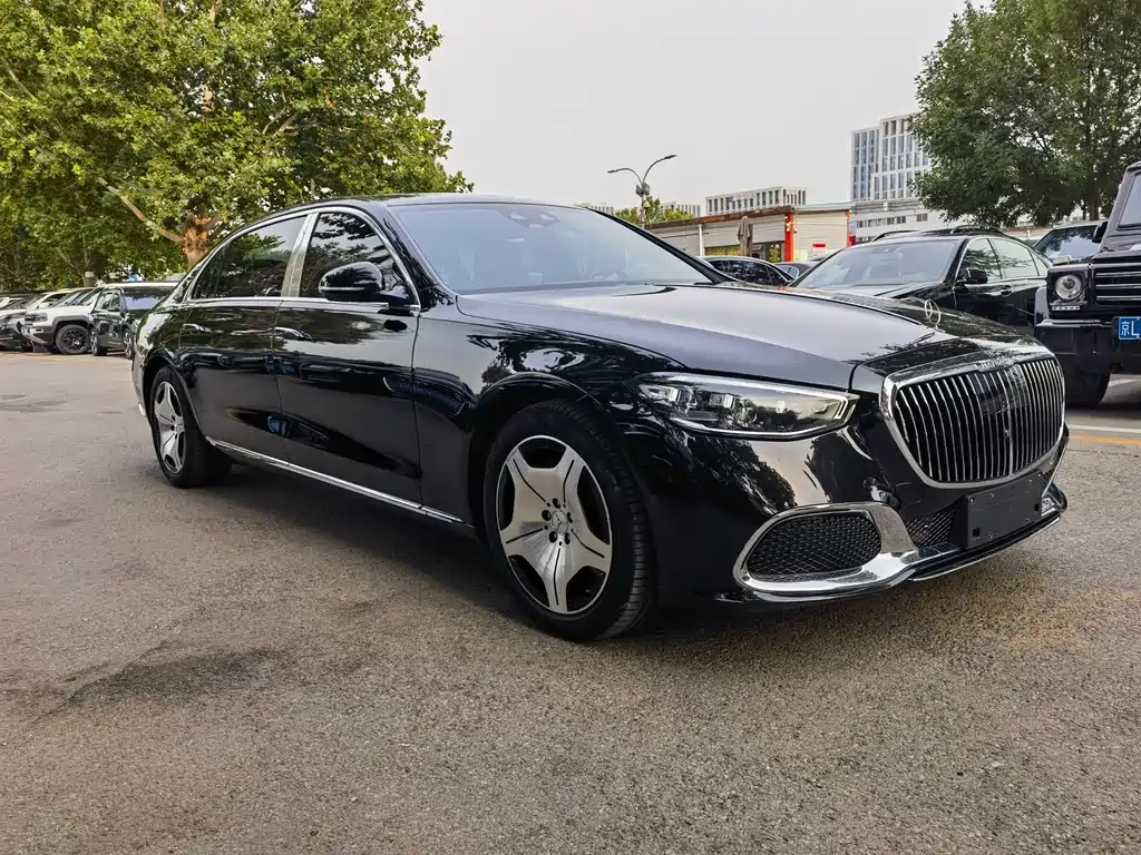 Mercedes-Benz Maybach S-Класс 2021