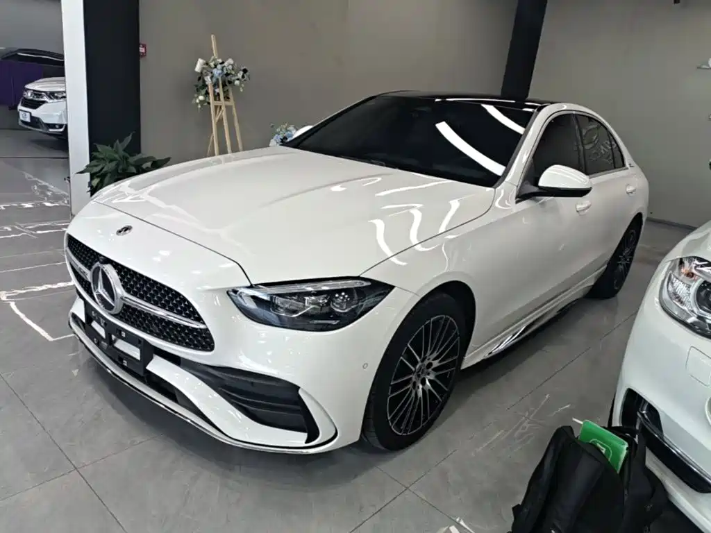 Mercedes-Benz C-Класс 2023
