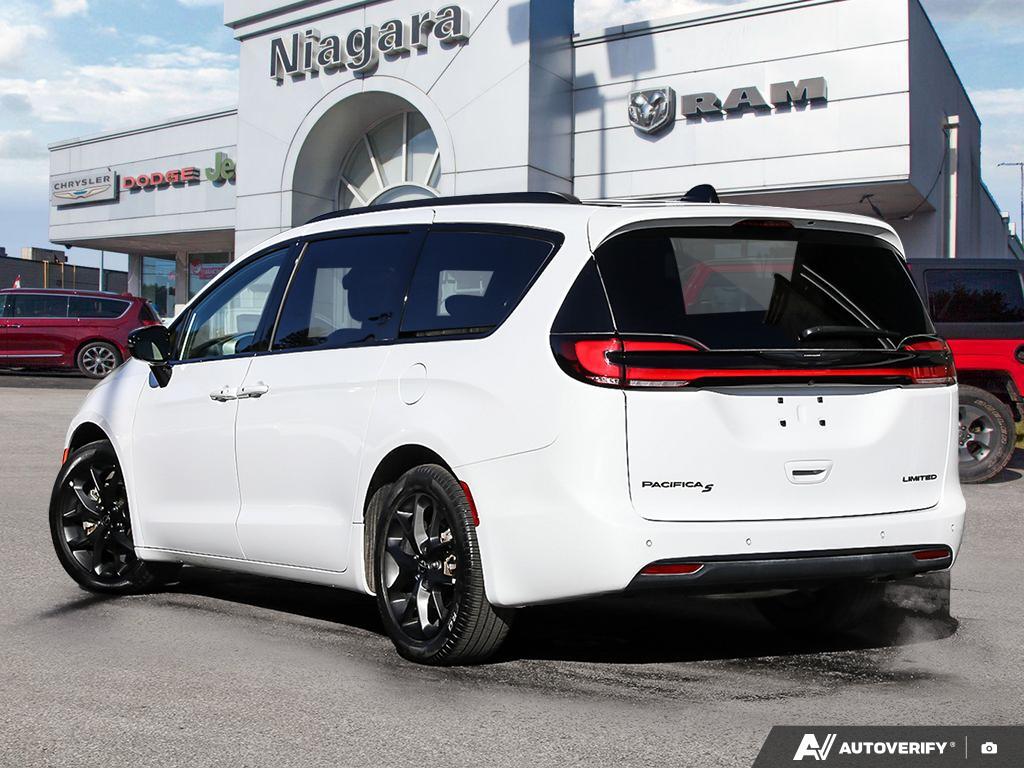 Chrysler Pacifica 2024