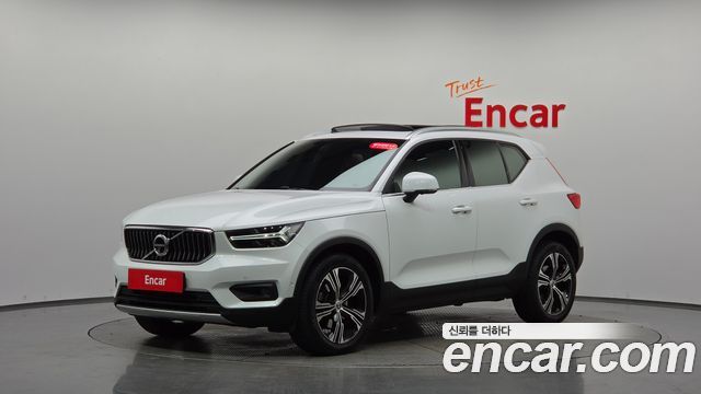 Volvo XC40 2022