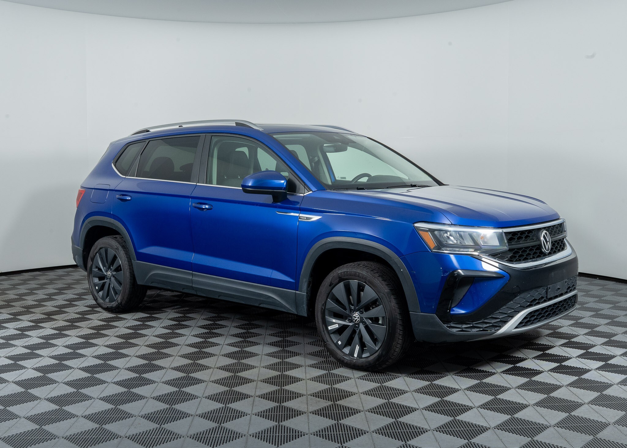 Volkswagen Taos 2024