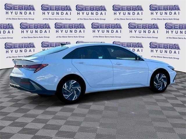 Hyundai Elantra 2025