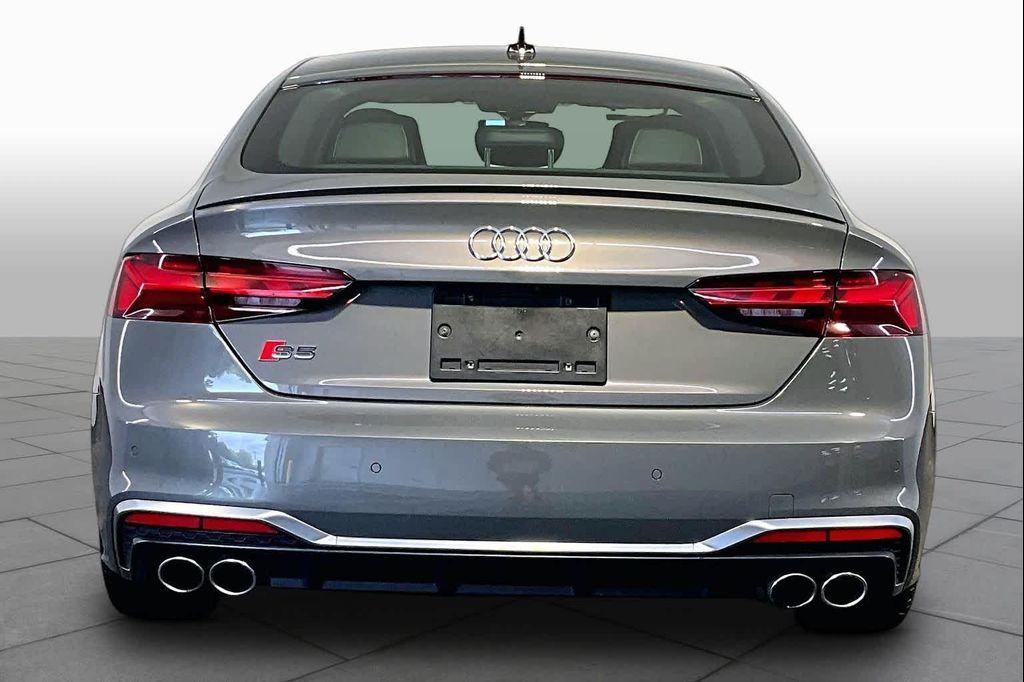Audi S5 2024
