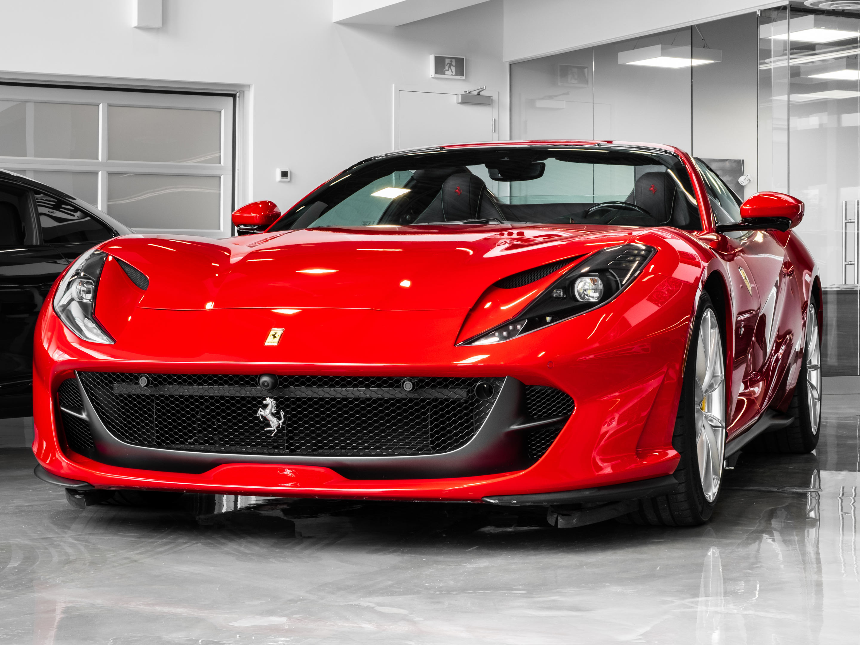 Ferrari 812 2021