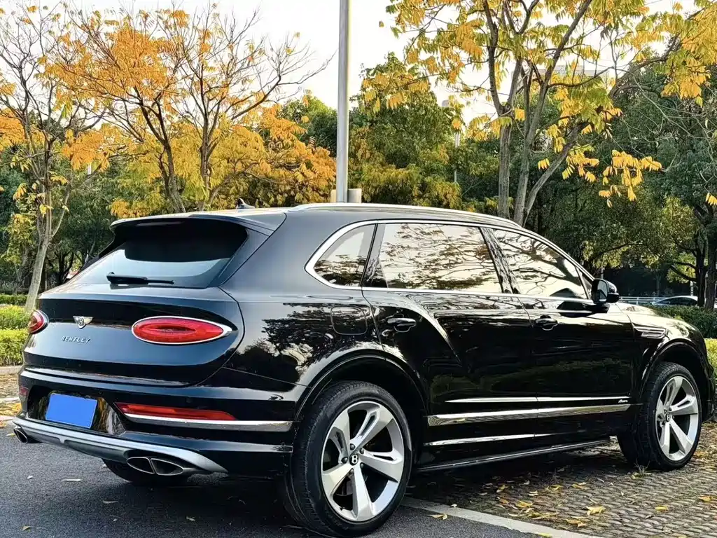 Bentley Bentayga 2023