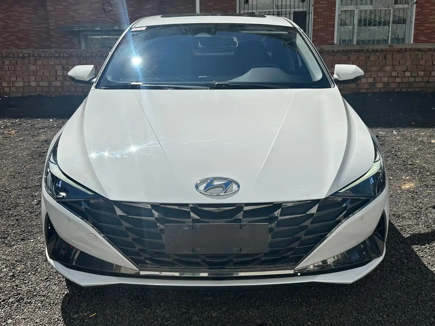 Hyundai Elantra 2022