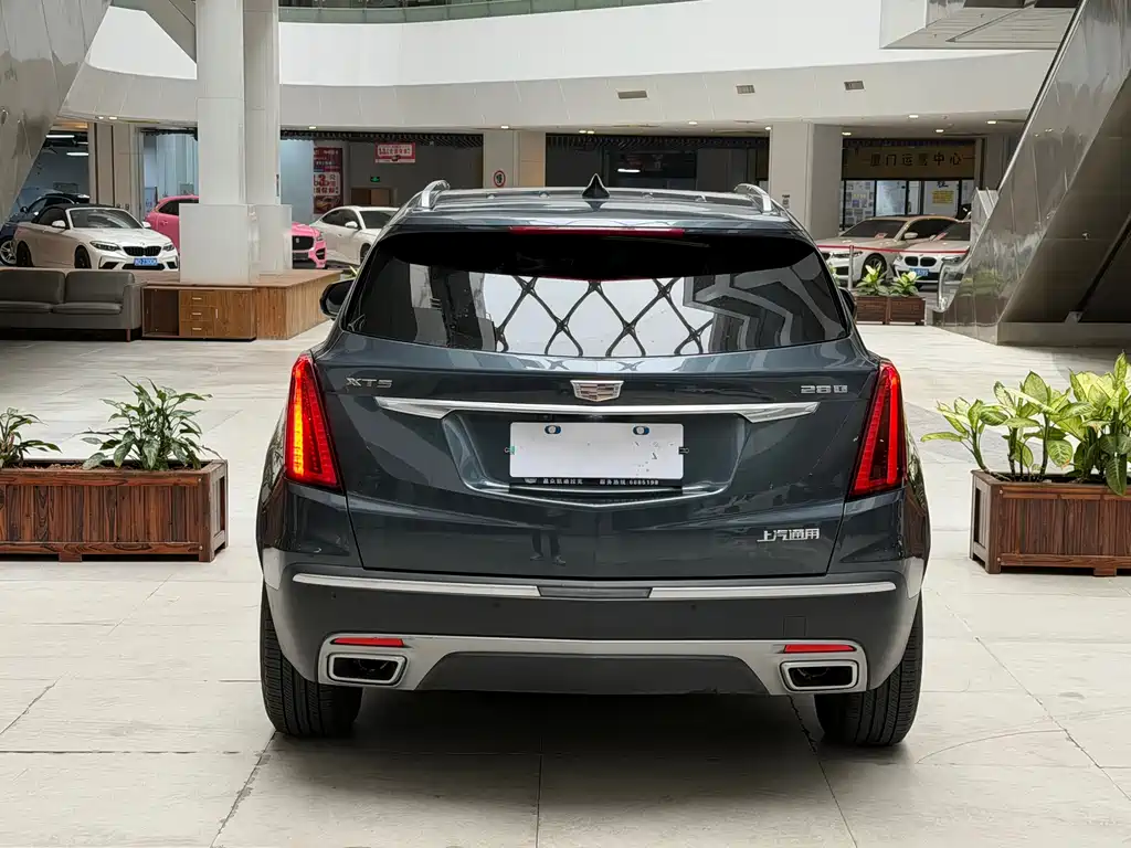 Cadillac XT5 2024