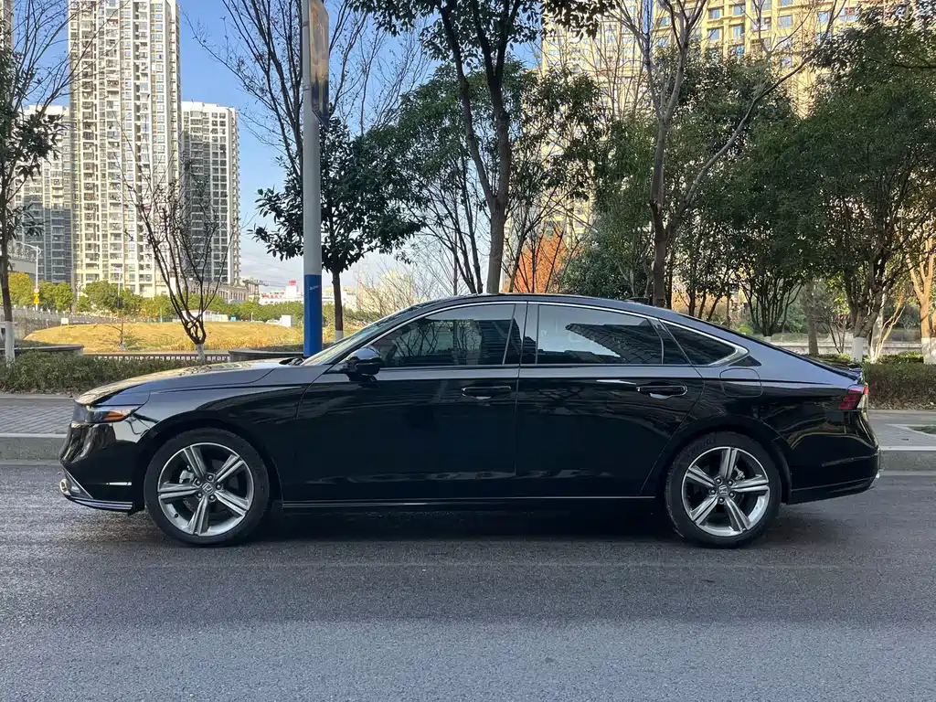 Honda Accord 2024