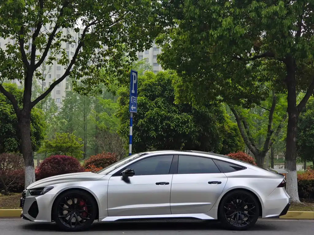 Audi RS 7 2021